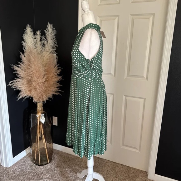 NWT Anthropologie 11.1 Tylho Brynn Green Polka Dot Dress 
Size Medium - Picture 4 of 12